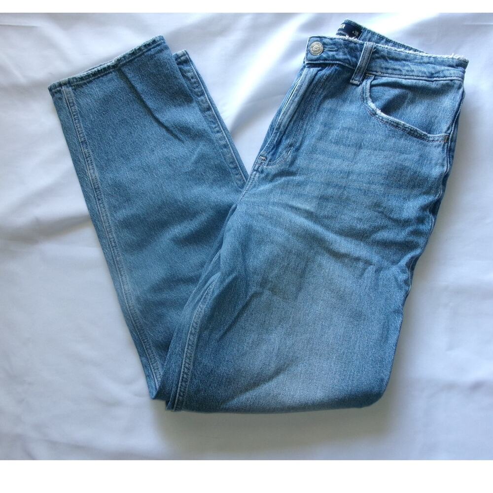 Hollister Ultra High Rise 90s Straight Jeans Women's 10L 30L Light Wash
